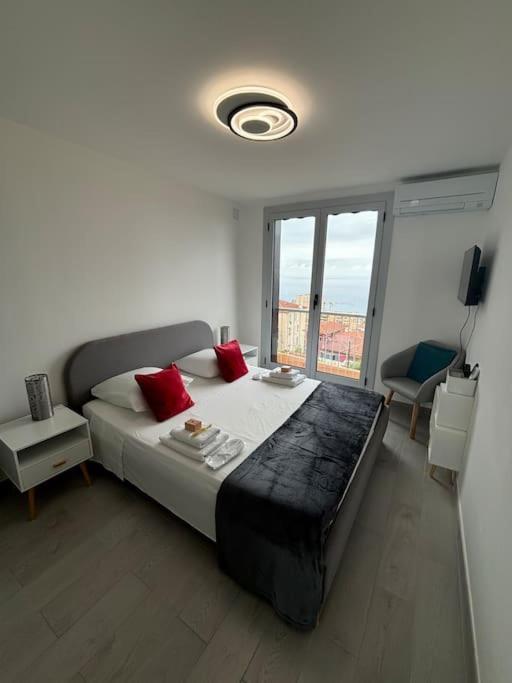 Appartement Tout Confort & Parking Beausoleil Luaran gambar