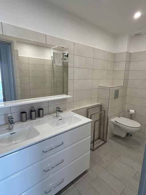 Appartement Tout Confort & Parking Beausoleil Luaran gambar
